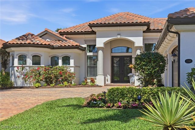 3369 Runaway LN, Naples, FL 34114
