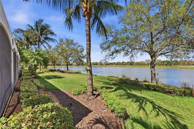 3369 Runaway LN, Naples, FL 34114
