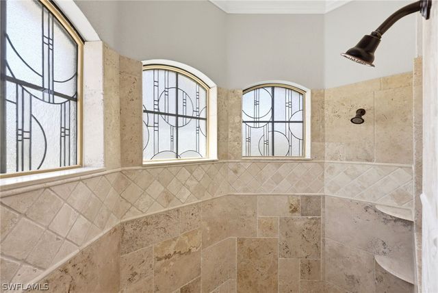 3369 Runaway LN, Naples, FL 34114