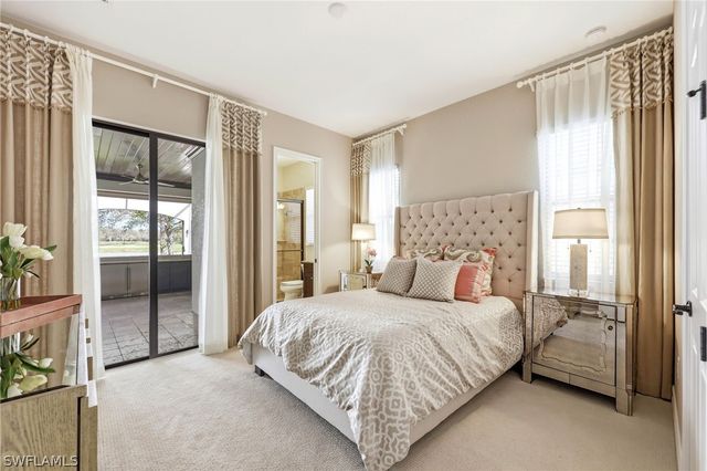 3369 Runaway LN, Naples, FL 34114