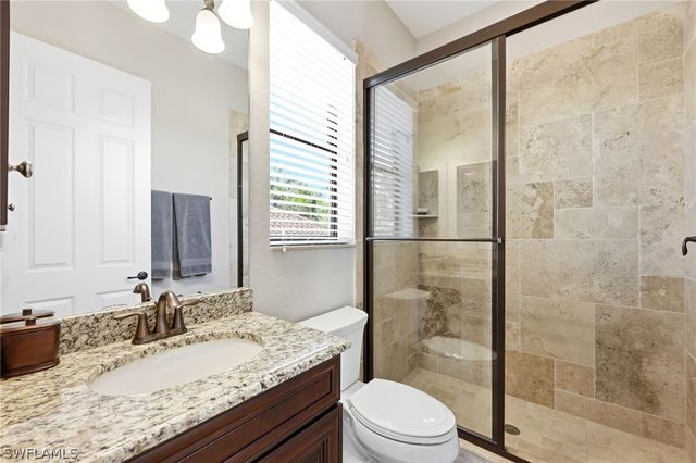 3369 Runaway LN, Naples, FL 34114