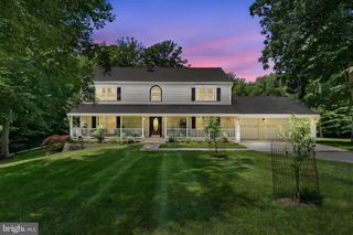 10834 HENDERSON RD, Fairfax Station, VA 22039