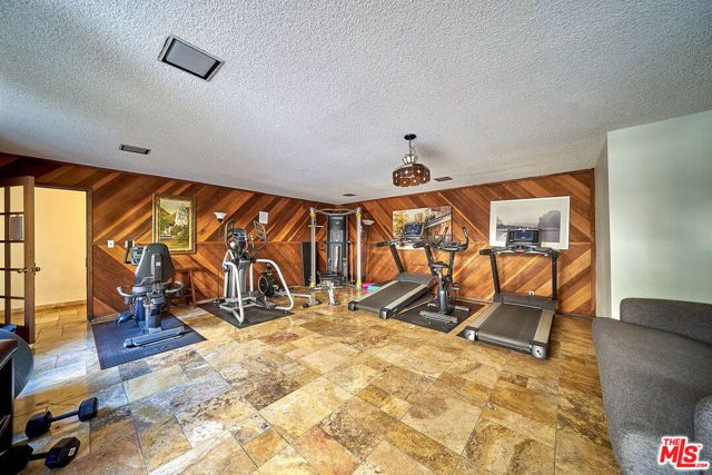 525 S Ardmore Avenue 335, Los Angeles, CA 90020