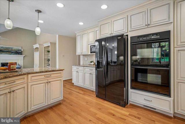 2669 REIGN ST, Herndon, VA 20171