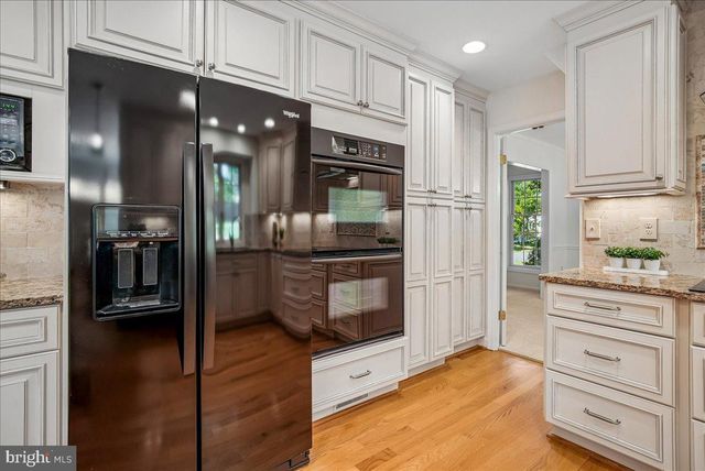 2669 REIGN ST, Herndon, VA 20171