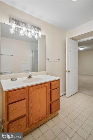 2669 REIGN ST, Herndon, VA 20171