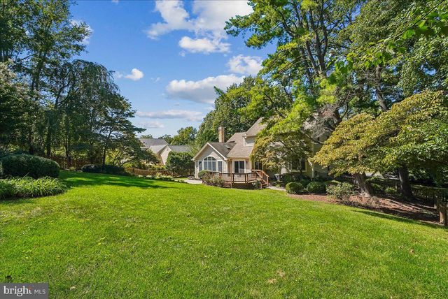 2669 REIGN ST, Herndon, VA 20171