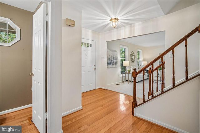 2669 REIGN ST, Herndon, VA 20171