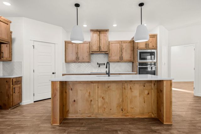 1805 Paint Horse TRL, Harker Heights, TX 76548