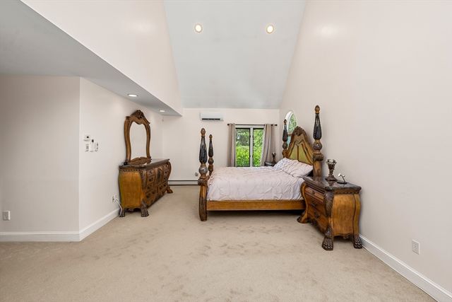9 Abby Road, Westford, MA 01886