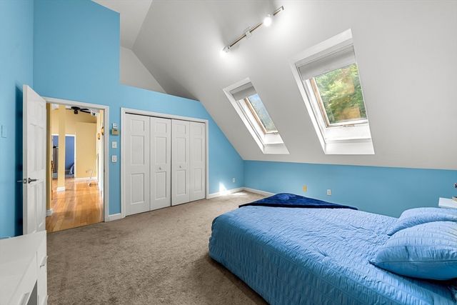 9 Abby Road, Westford, MA 01886