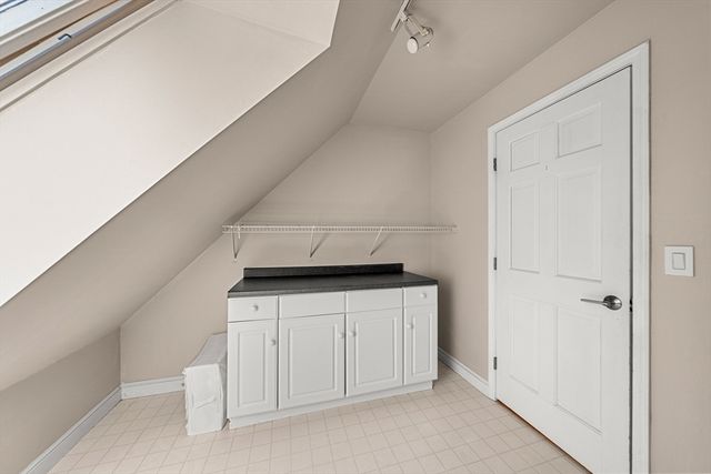 9 Abby Road, Westford, MA 01886