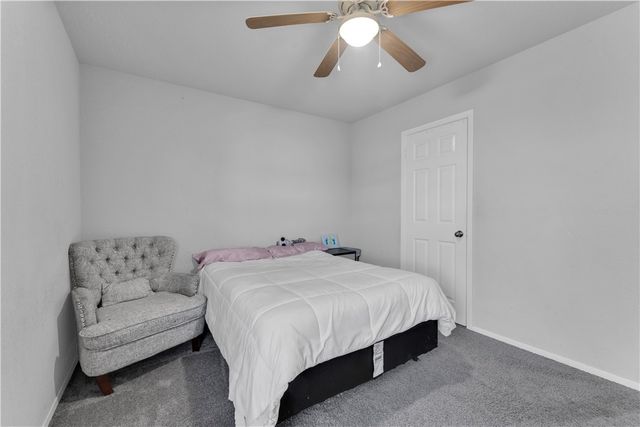 2021 B Place, Rogers, AR 72758