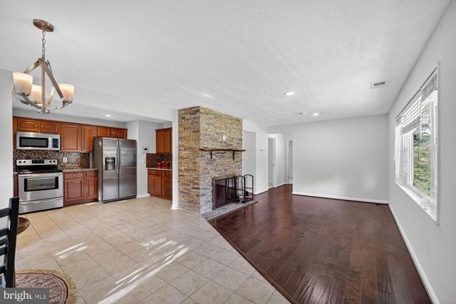 9410 VAN BUREN ST, Lanham, MD 20706