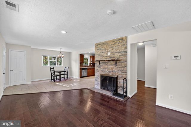 9410 VAN BUREN ST, Lanham, MD 20706