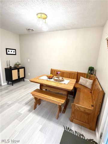 1145 Richey Road, Zanesville, OH 43701