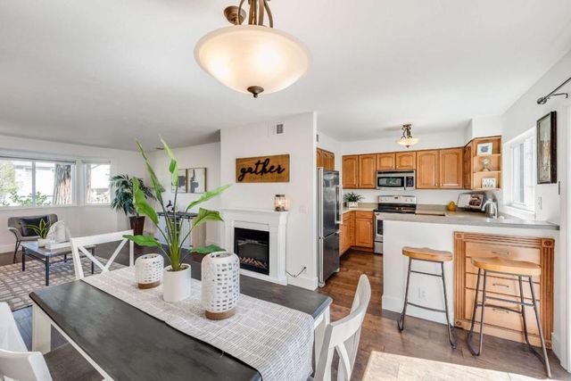 159 Centre Street, Mountain View, CA 94041