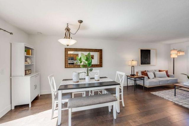 159 Centre Street, Mountain View, CA 94041