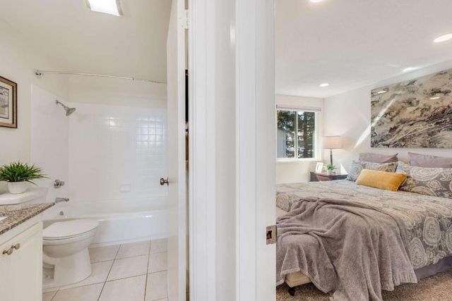 159 Centre Street, Mountain View, CA 94041