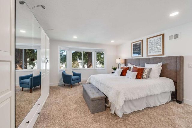 159 Centre Street, Mountain View, CA 94041