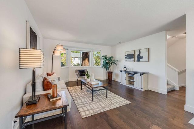 159 Centre Street, Mountain View, CA 94041