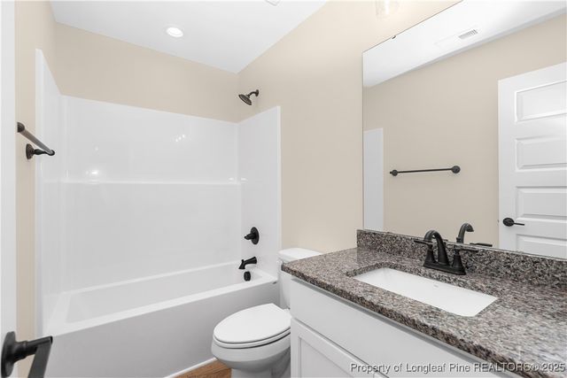 229 E Washington Street, Coats, NC 27521