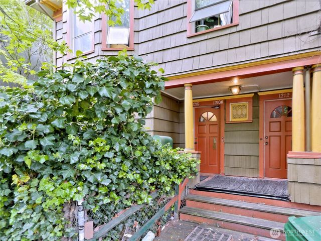 1210 E Pine Street, Seattle, WA 98122
