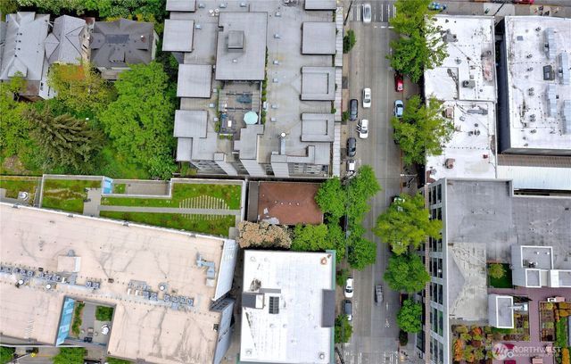 1210 E Pine Street, Seattle, WA 98122