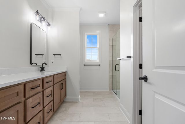 826 Hairetown Road, Jonesborough, TN 37659