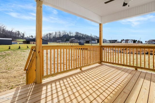 826 Hairetown Road, Jonesborough, TN 37659