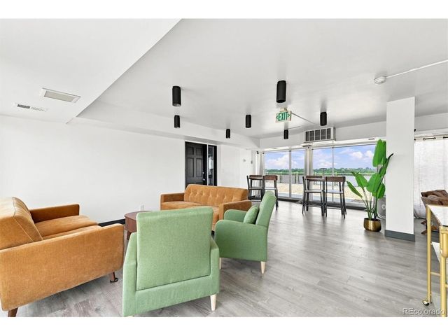 1121 Albion St 405, Denver, CO 80220