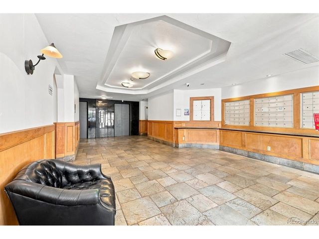 1121 Albion St 405, Denver, CO 80220