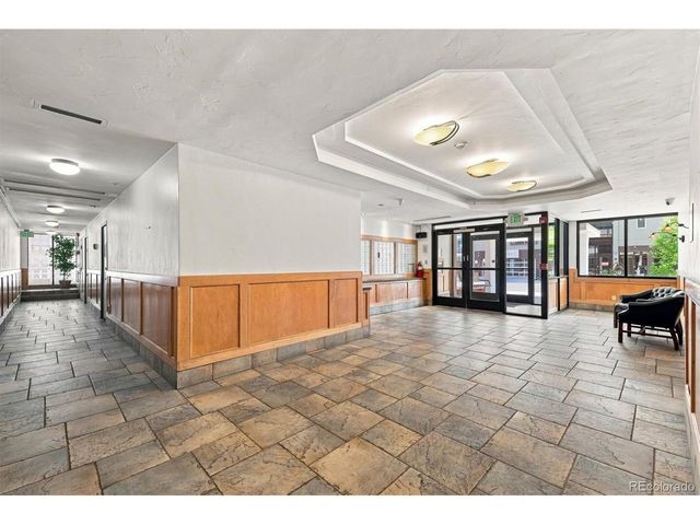 1121 Albion St 405, Denver, CO 80220