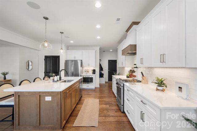 2568 Crosshaven Court NW, Concord, NC 28027