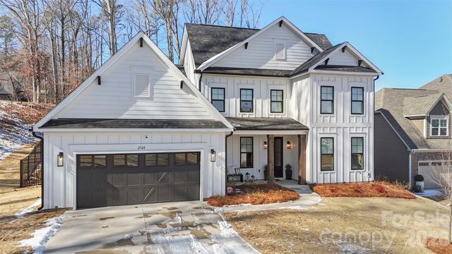 2568 Crosshaven Court NW, Concord, NC 28027