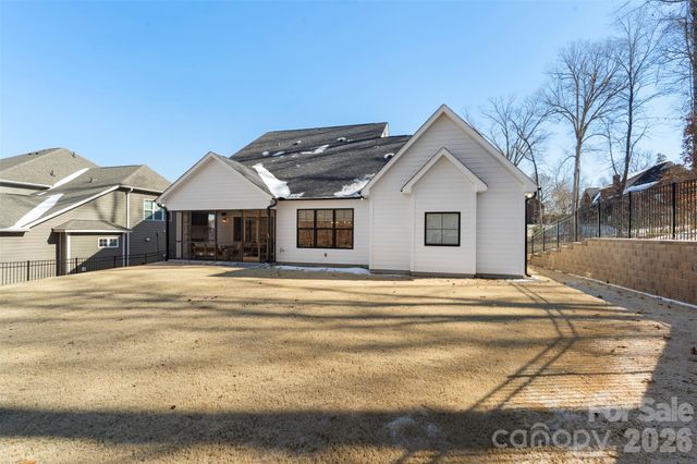 2568 Crosshaven Court NW, Concord, NC 28027