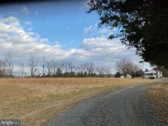 267 FORKLIFT, Inwood, WV 25428