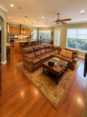 5916 6TH STREET, Tampa, FL 33611
