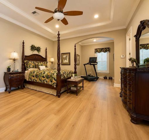 5916 6TH STREET, Tampa, FL 33611