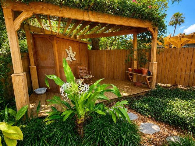 5916 6TH STREET, Tampa, FL 33611