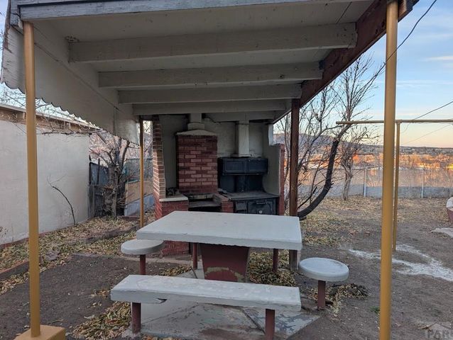 609 W Washington Ave., Trinidad, CO 81082