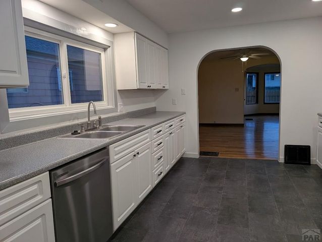 609 W Washington Ave., Trinidad, CO 81082