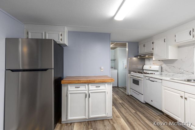 3421 Pullman Court, Caledonia, MI 49316