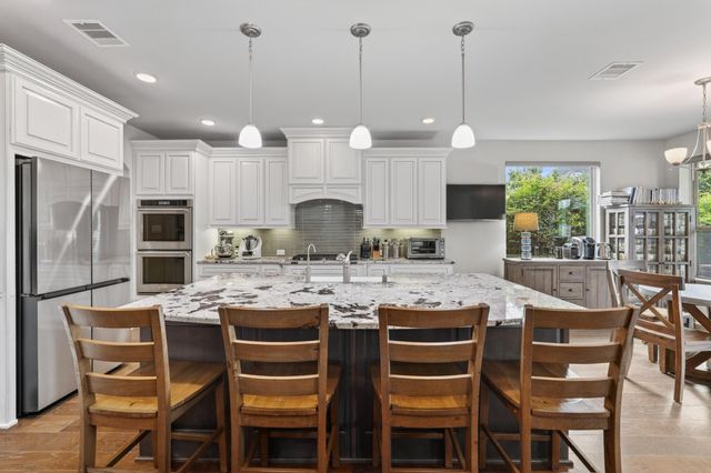 90 Birch Canoe Drive, Tomball, TX 77375