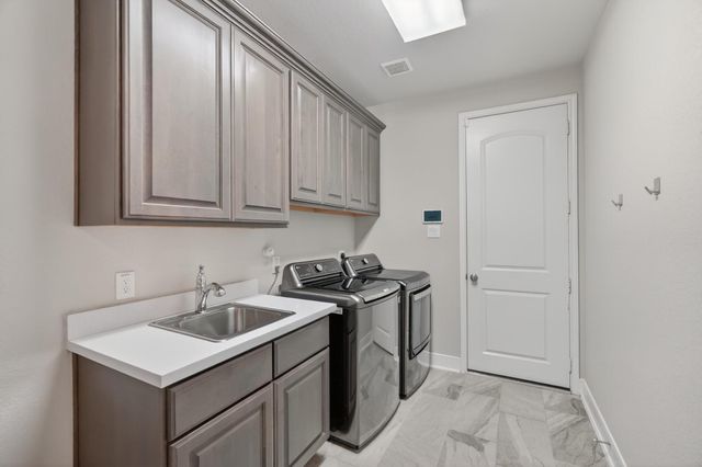 90 Birch Canoe Drive, Tomball, TX 77375