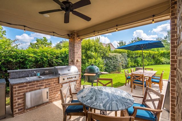 90 Birch Canoe Drive, Tomball, TX 77375