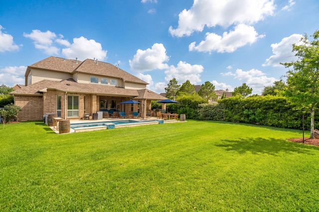 90 Birch Canoe Drive, Tomball, TX 77375