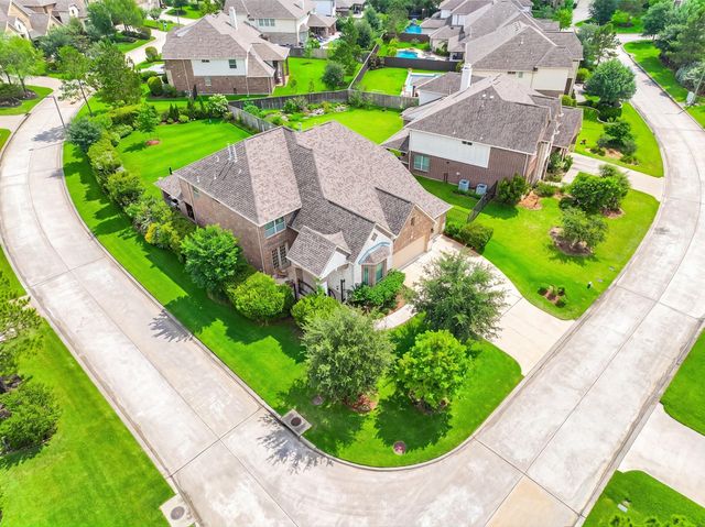 90 Birch Canoe Drive, Tomball, TX 77375