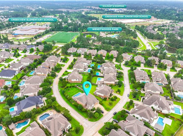 90 Birch Canoe Drive, Tomball, TX 77375