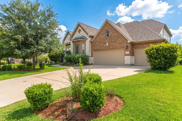 90 Birch Canoe Drive, Tomball, TX 77375